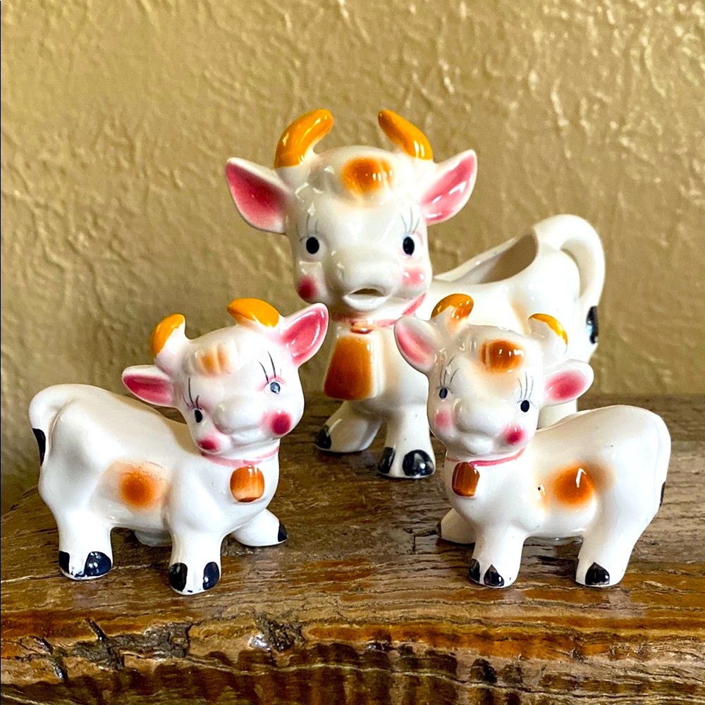 🐂Vintage🐂Cow Creamer & Salt & Pepper Shaker Set - Picture 11 of 11